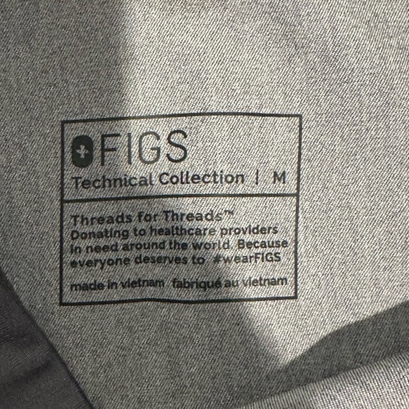 Women’s Grey Figs Pants - Picture 3 of 4